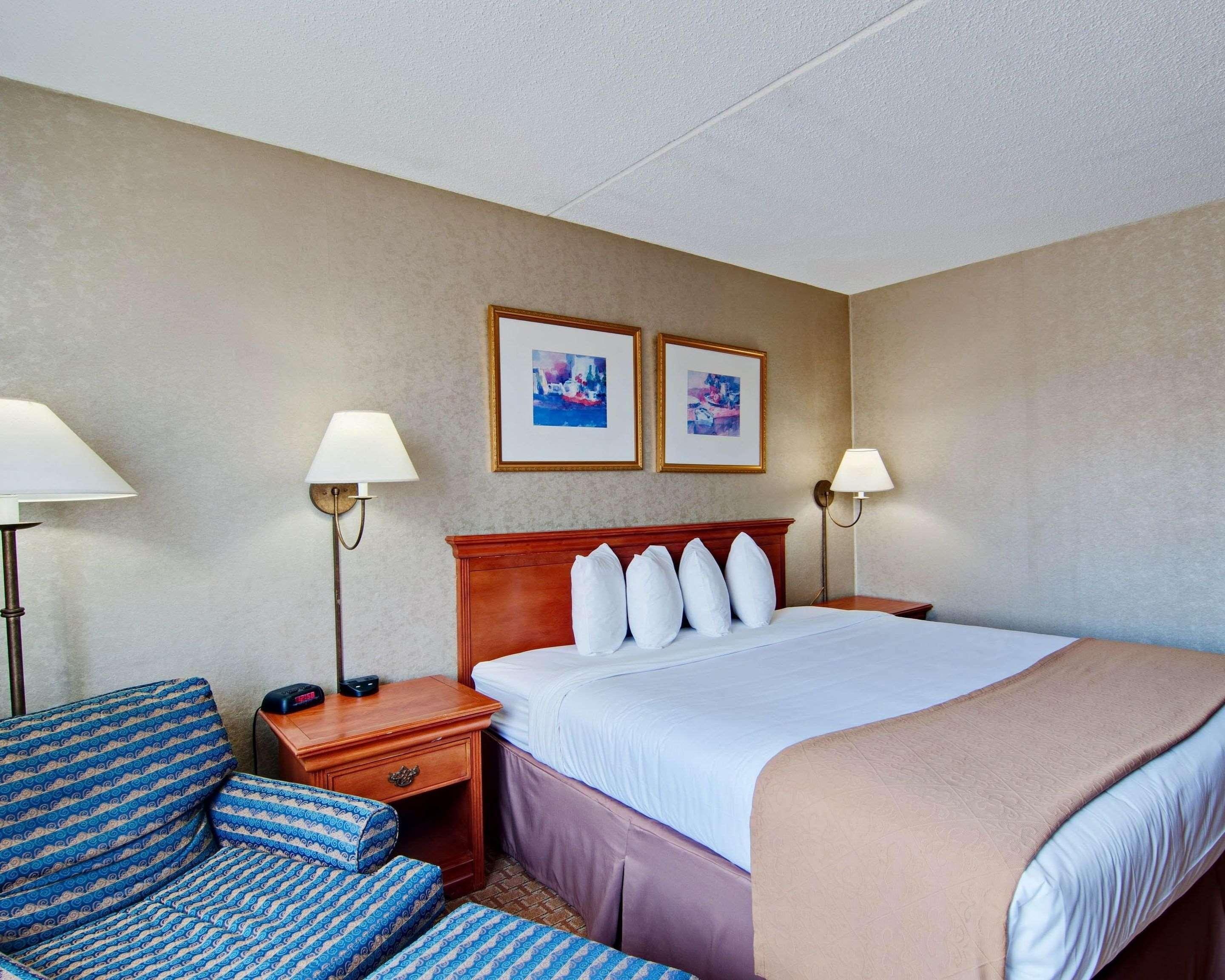 Quality Inn Бекли Экстерьер фото